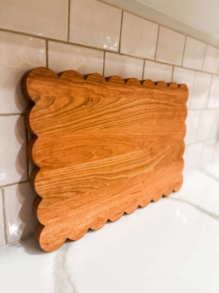 Large Scalloped Cutting Board